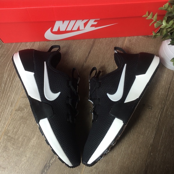 nike ashin modern noir